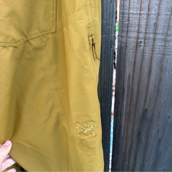 ARC’TERYX Men’s Creston Hiking Pant in Yukon Gold size 32 - Picture 6 of 7